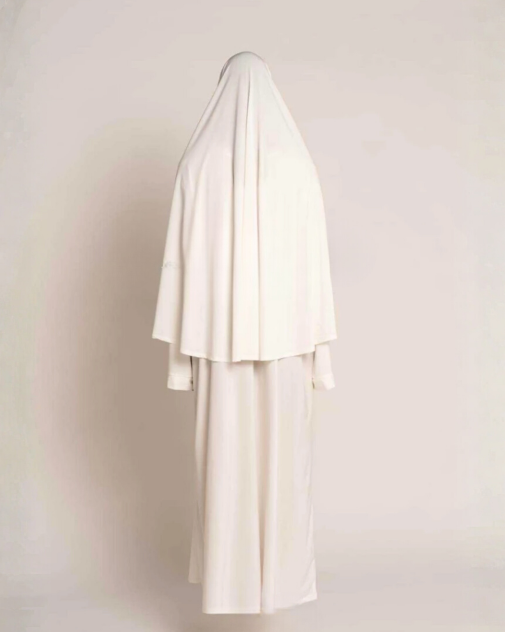 AYANA Elegance Abaya