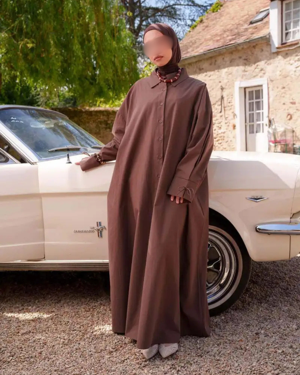 Losvallende maxi-jurk met knoopsluiting