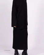 Geribde Knit Set – Oversized Trui & Lange Rok