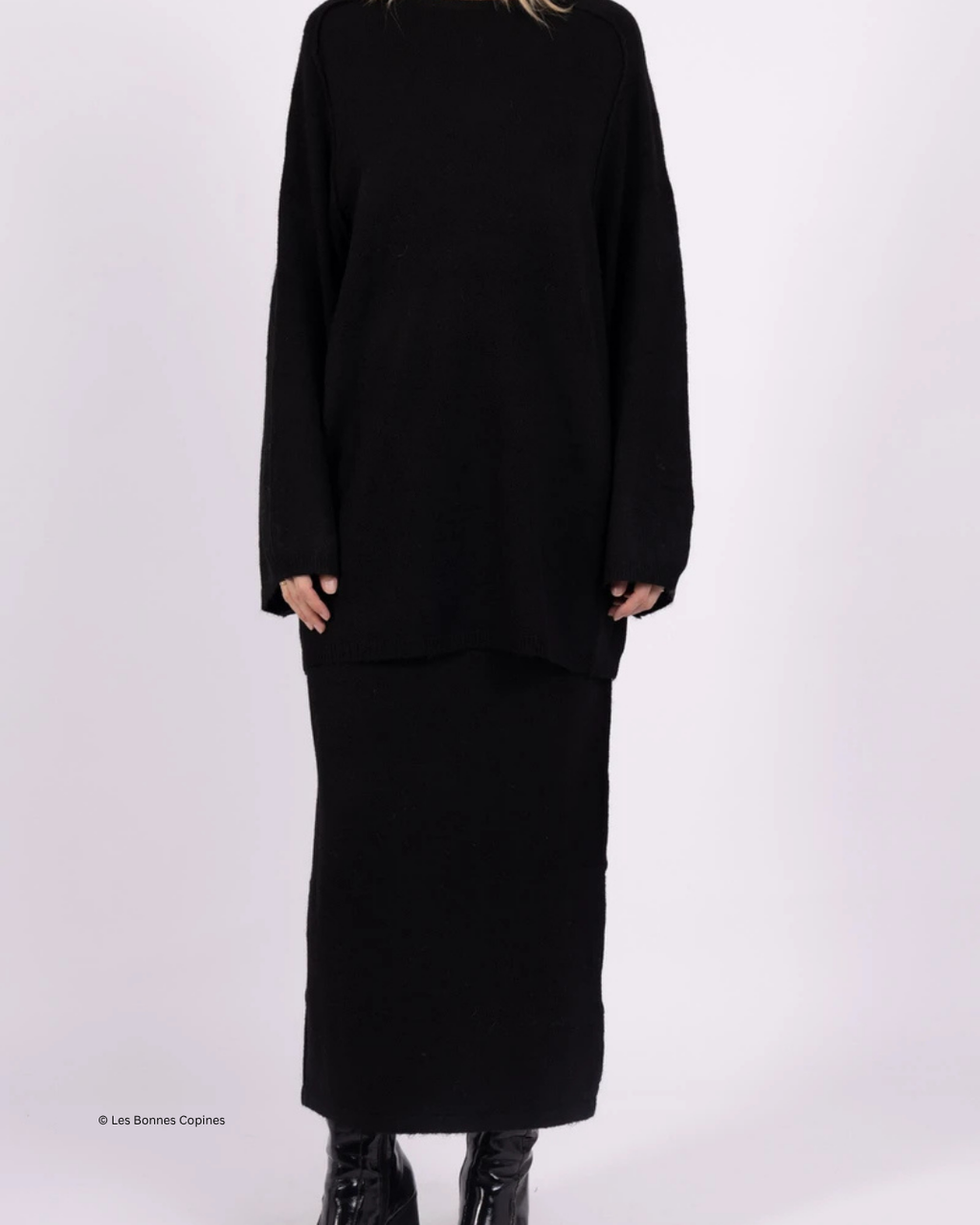 Geribde Knit Set – Oversized Trui & Lange Rok