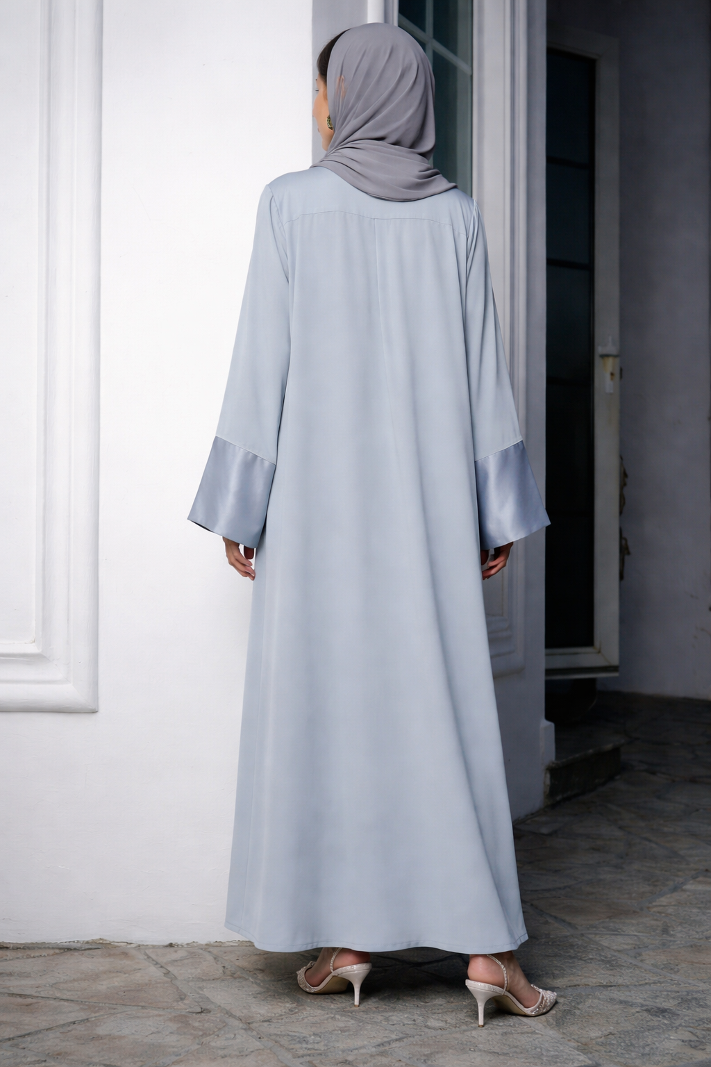 Minimalist Satin-Trim Abaya
