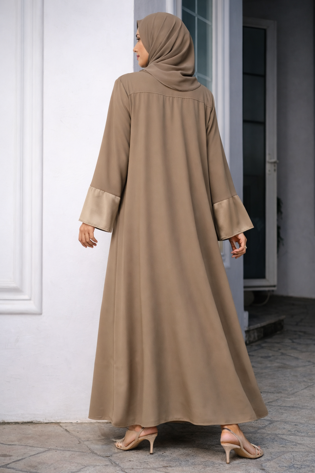 Minimalist Satin-Trim Abaya